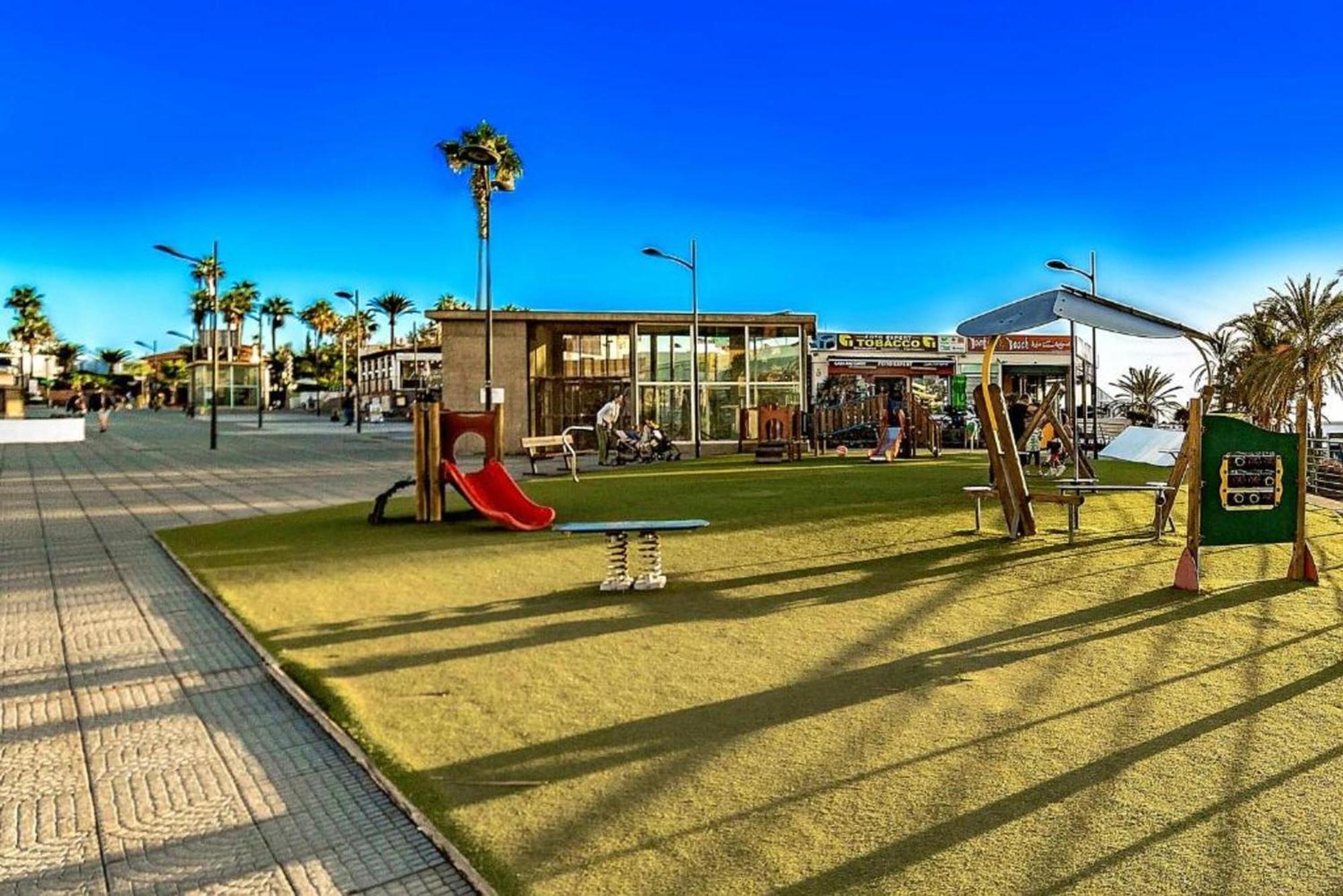 Two Bedroom Apartment In Playa De Las Americas, Free Wifi Playa de las Americas (Tenerife) Exterior foto